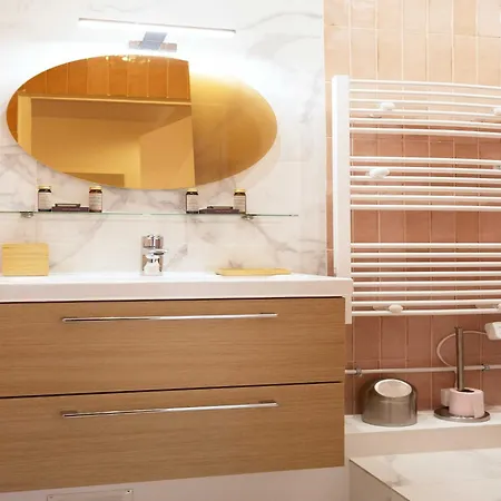 Tatil Evi Da-3-turenne-bm Near Place Des Vosges