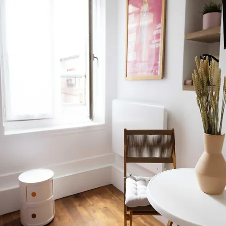 Holiday home Charming 1p Near Place Des Vosges